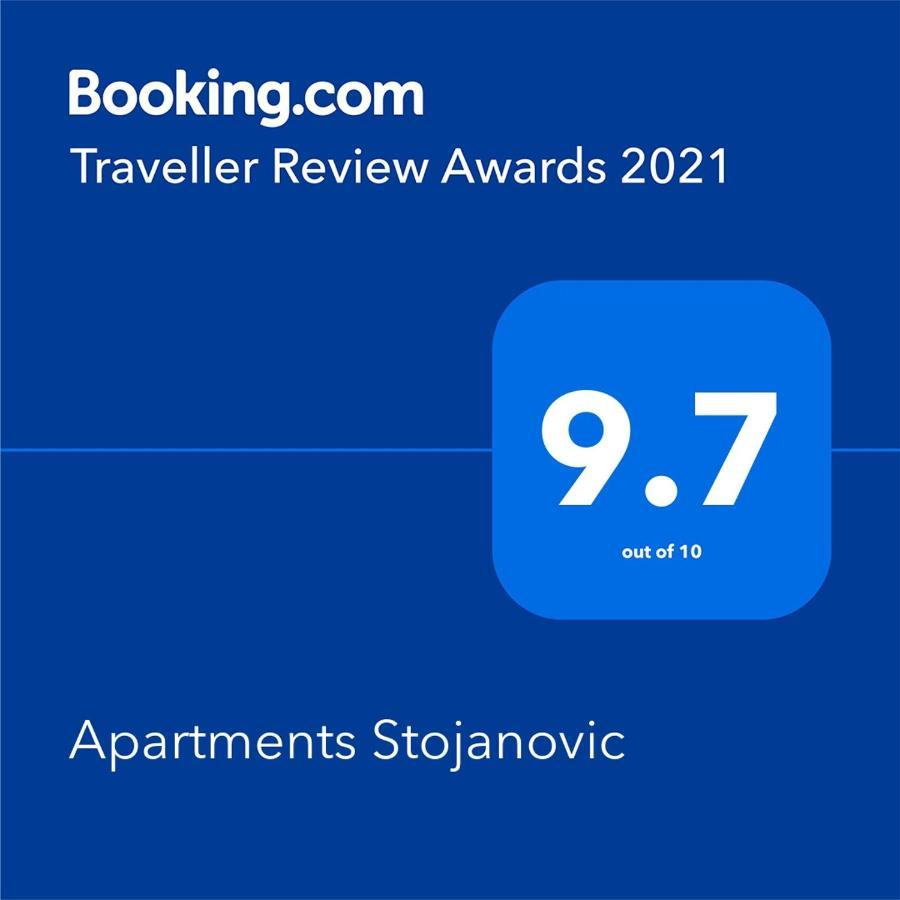 Apartmani Stojanovic Sremska Kamenica Buitenkant foto