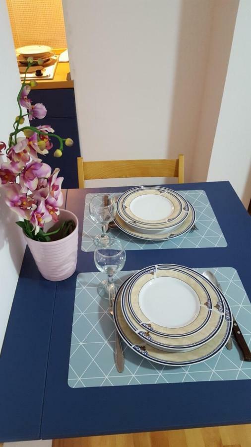 Apartmani Stojanovic Sremska Kamenica Buitenkant foto